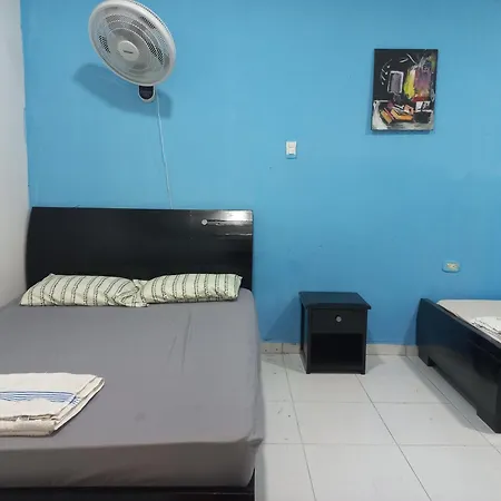 Apartment Familiar Torices